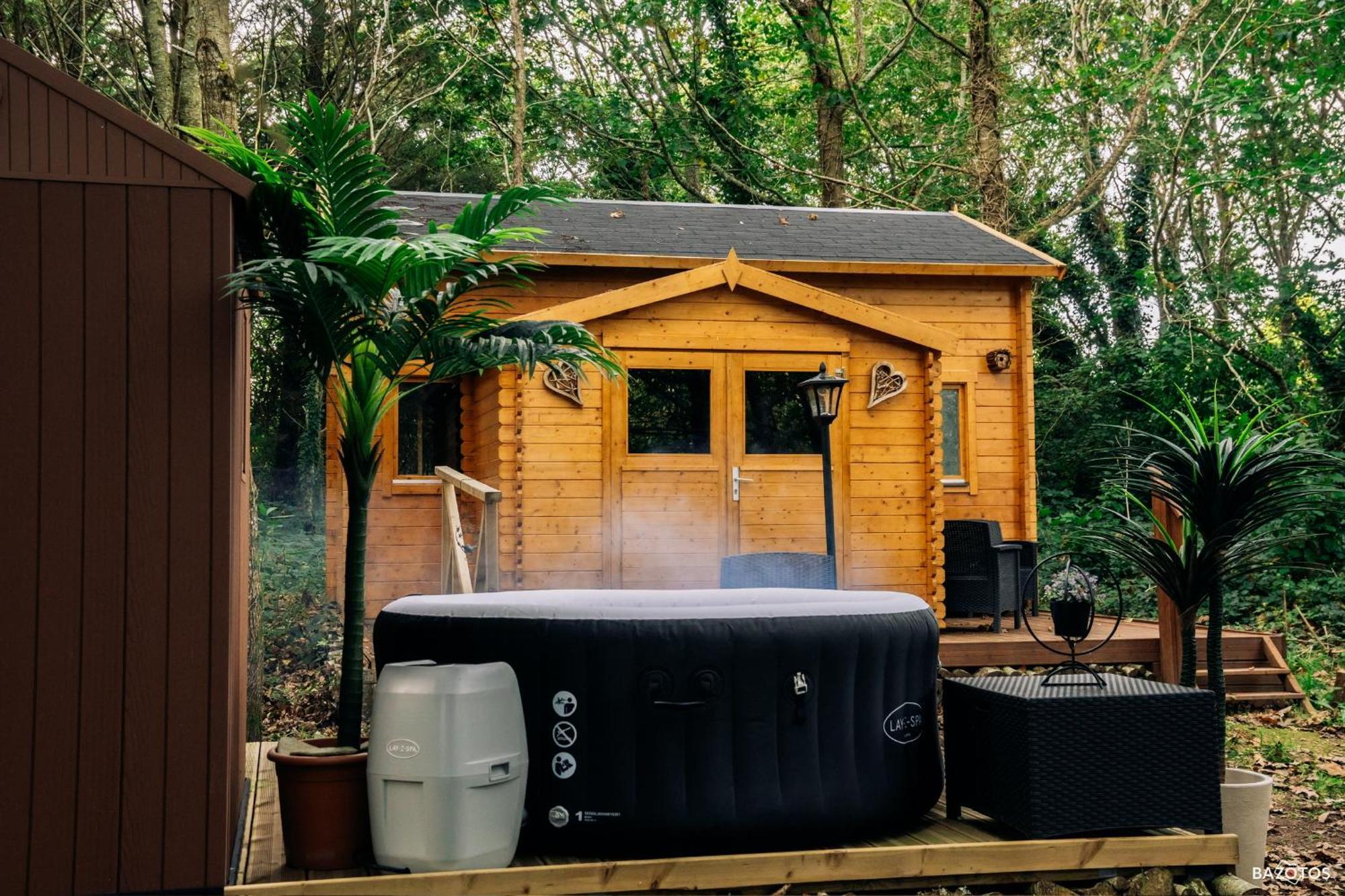 Cabane Insolite Avec Escape Game Saint-Évarzec エクステリア 写真